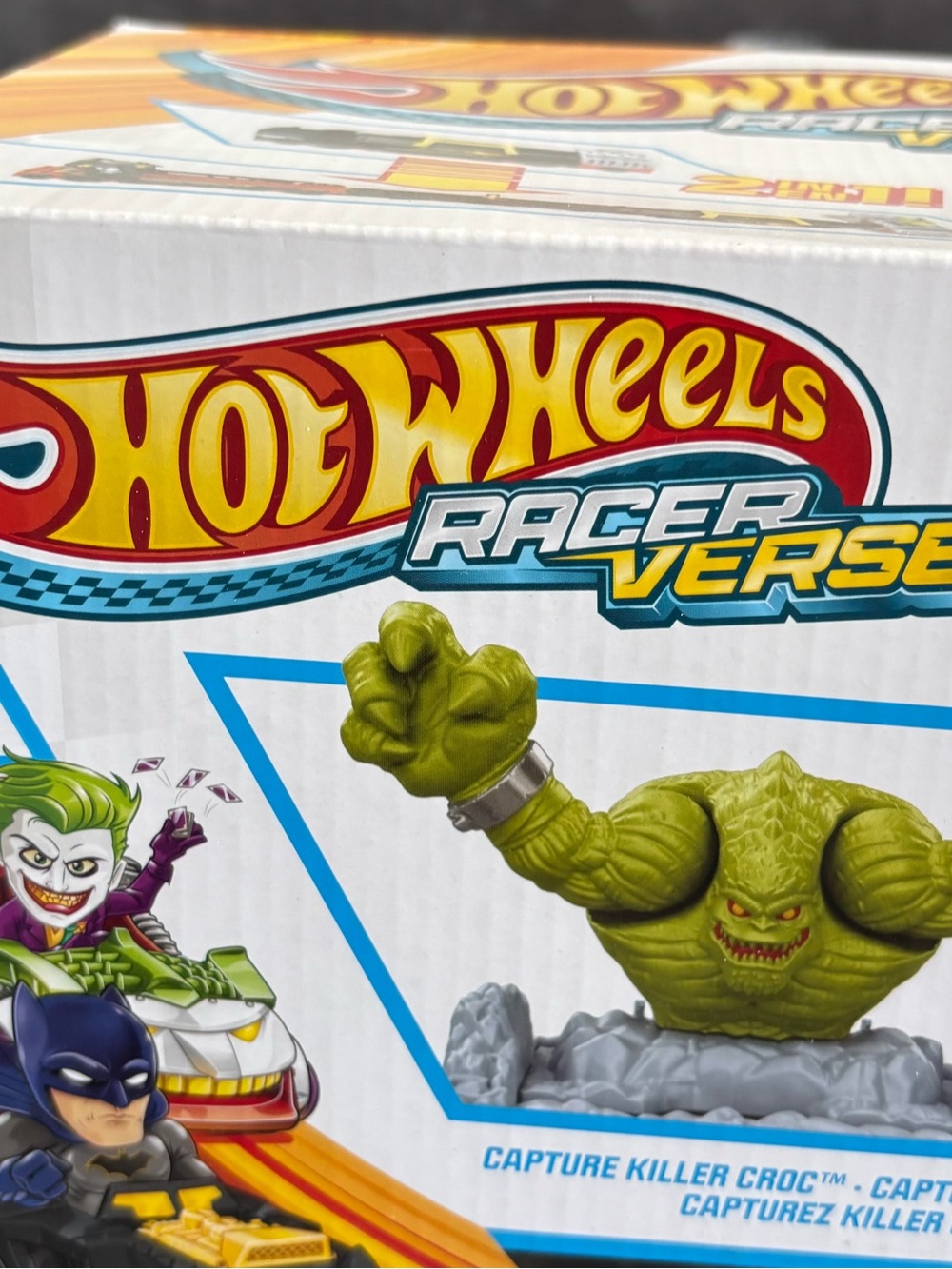 Hot Wheel Batman Racer Verse - Picture 10 of 10